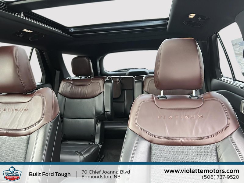 Ford Explorer Platinum 2022