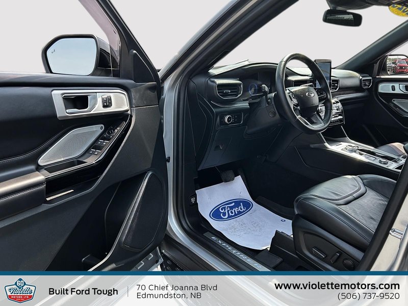 2023 Ford Explorer Platinum