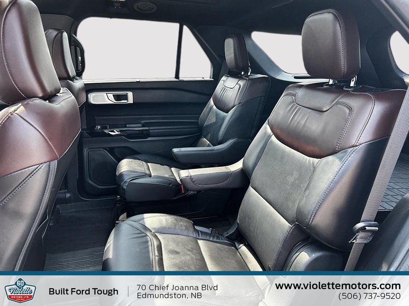 2023 Ford Explorer Platinum