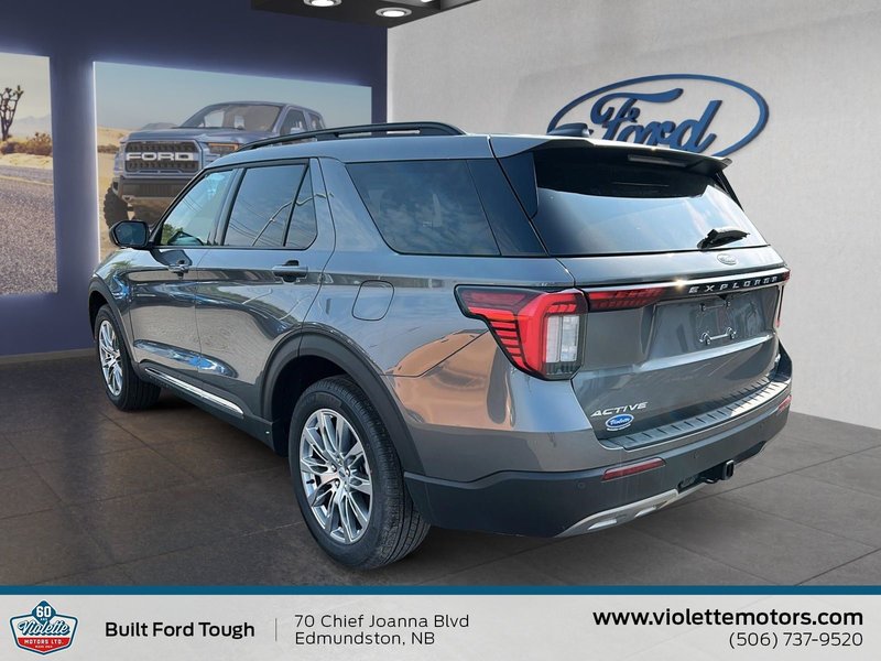 2025 Ford Explorer Active