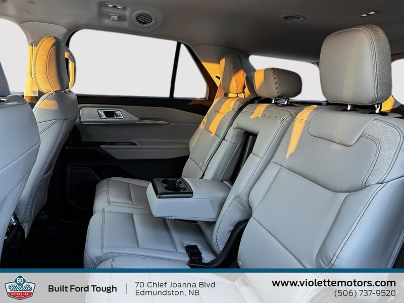 Ford Explorer Active (200A) 2026