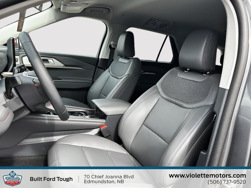 Ford Explorer Active w/200A Pkg 2026