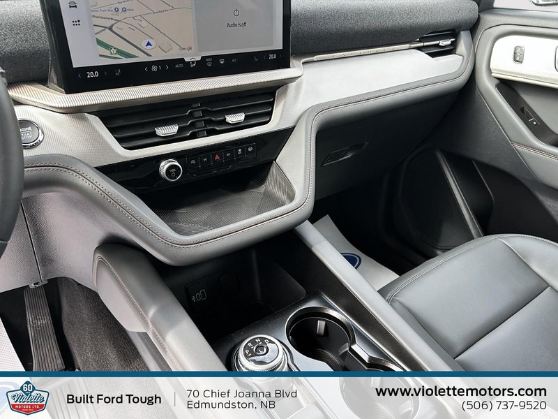Ford Explorer Active w/200A Pkg 2026