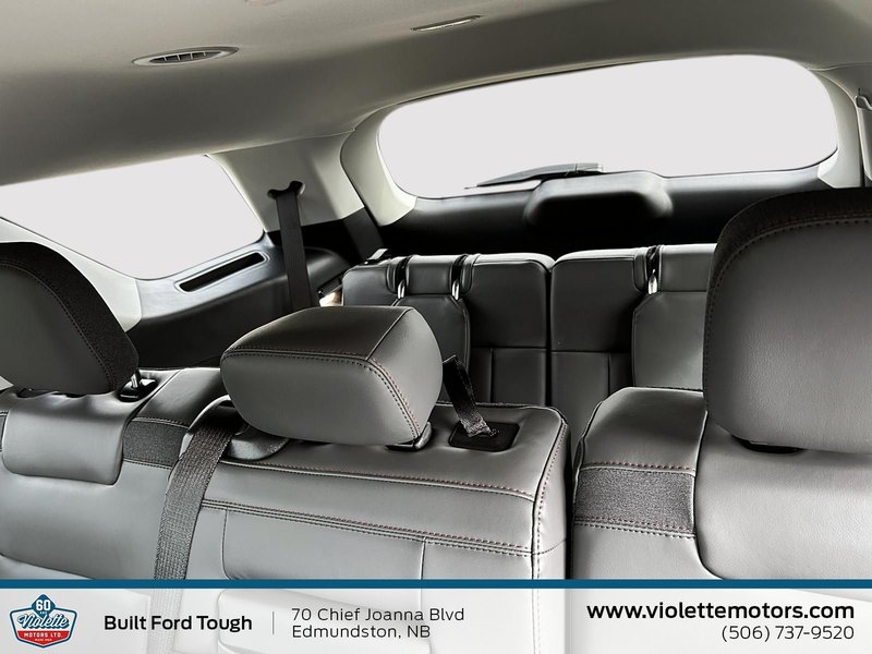 Ford Explorer Active w/200A Pkg 2026