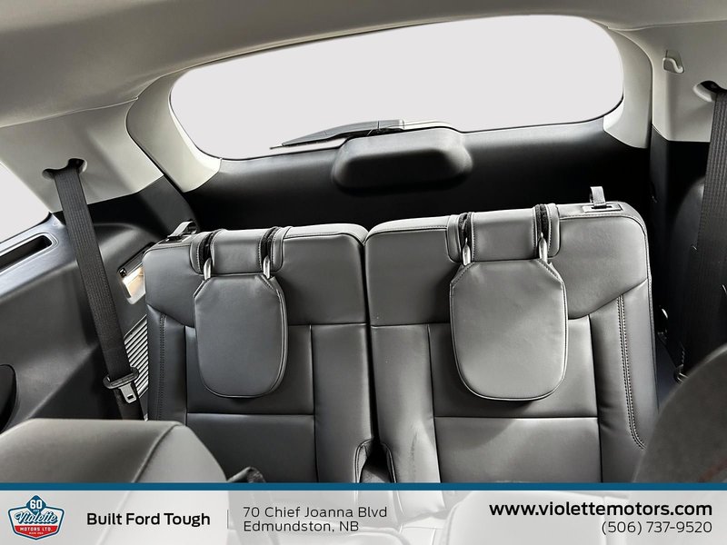 Ford Explorer Active w/200A Pkg 2026