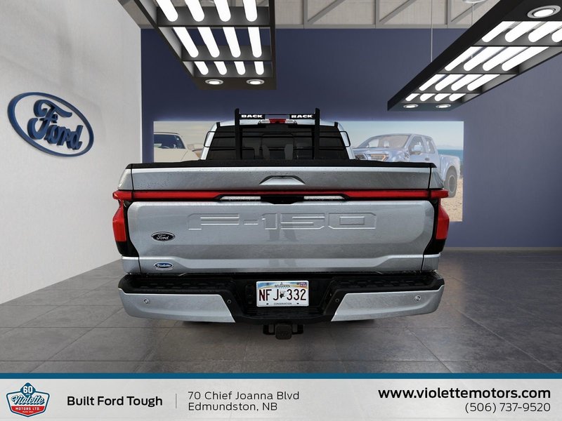 2022 Ford F-150 Lightning LARIAT