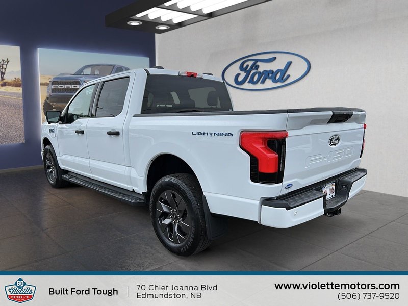 Ford F-150 Lightning XLT 2024