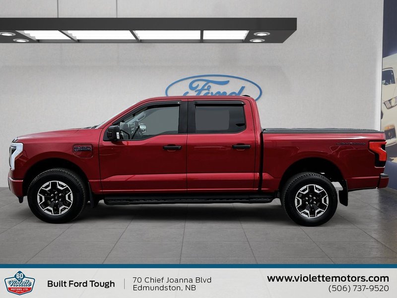 Ford F-150 Lightning XLT 2025