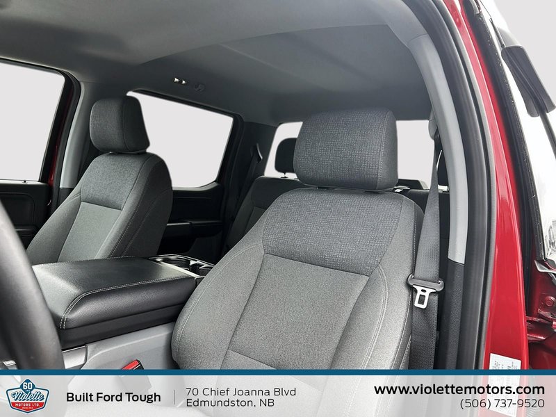 Ford F-150 Lightning XLT 2025