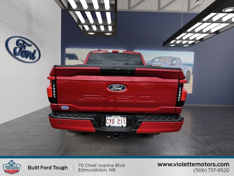 Ford F-150 Lightning XLT 2025