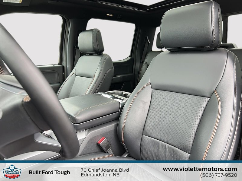 Ford F-150 LARIAT 2025
