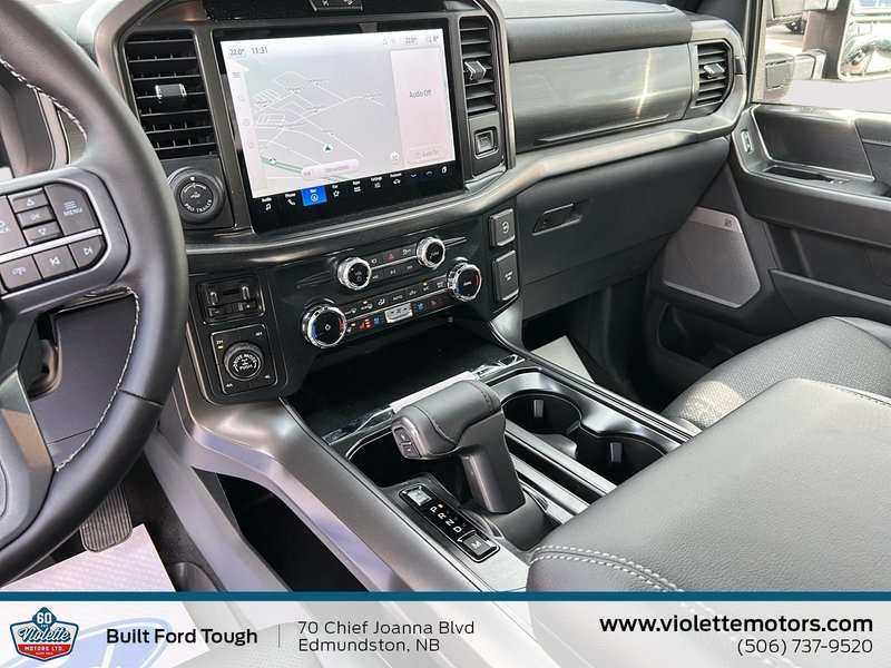 Ford F-150 LARIAT 2025