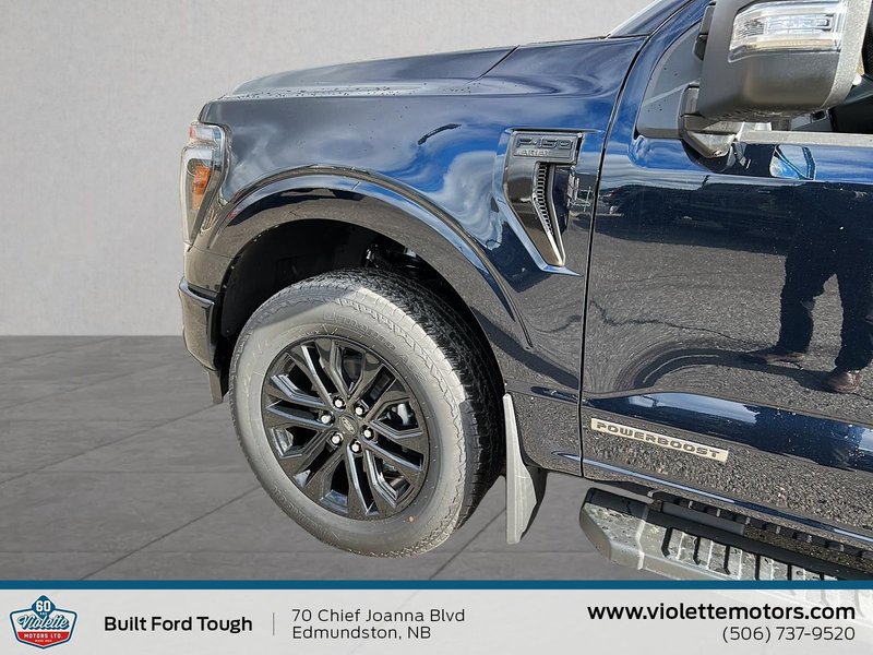 Ford F-150 LARIAT 2025