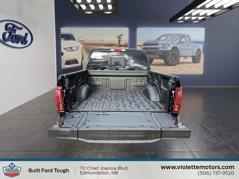 Ford F-150 LARIAT 2025