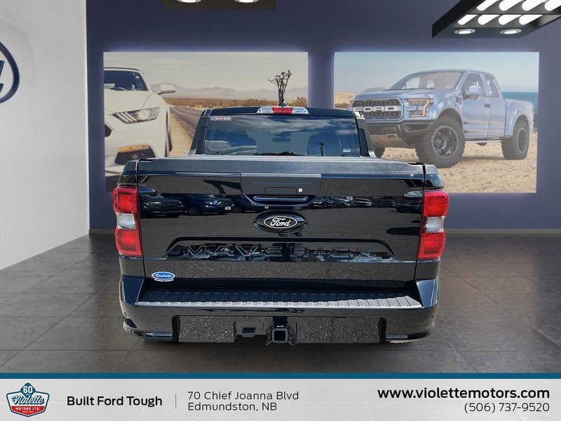 2025 Ford Maverick Lobo Standard