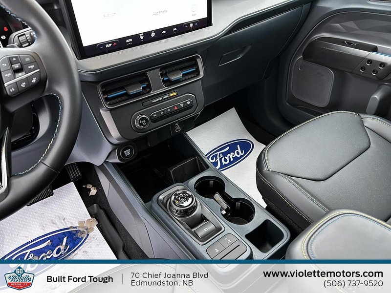 2026 Ford Maverick Lobo Standard