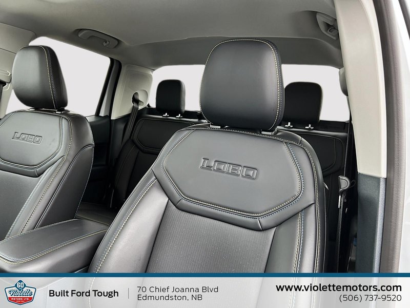 2026 Ford Maverick Lobo Standard