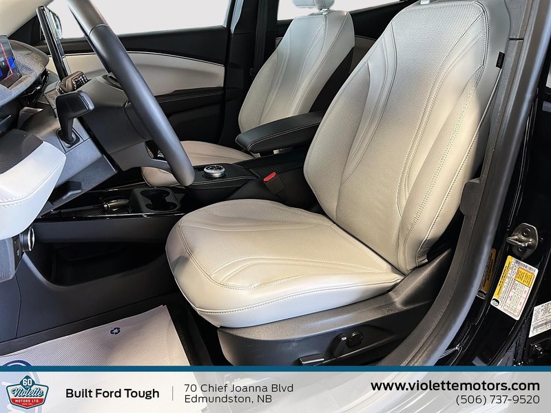 Ford Mustang Mach-E Premium 2023