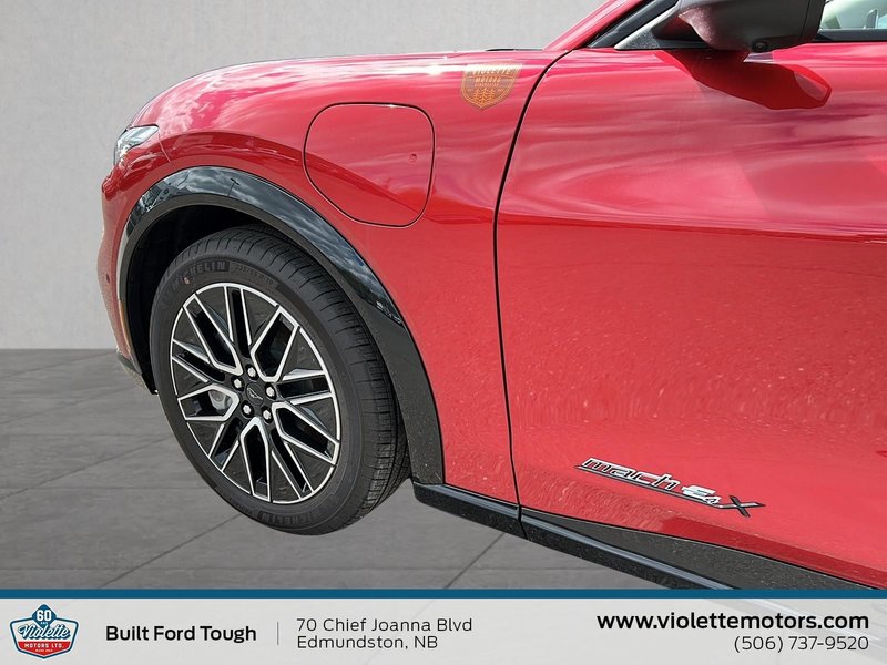 2024 Ford Mustang Mach-E PREMIUM