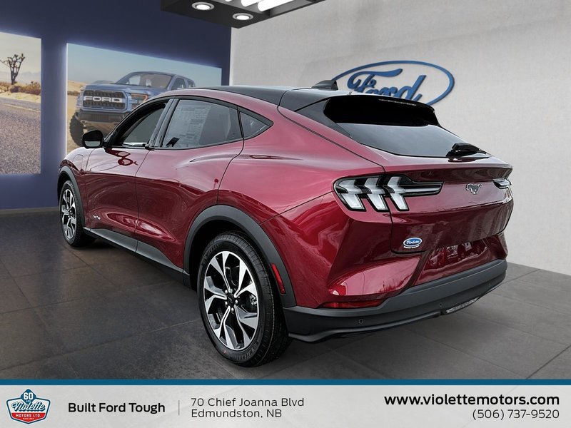 Ford Mustang Mach-E Select 2025