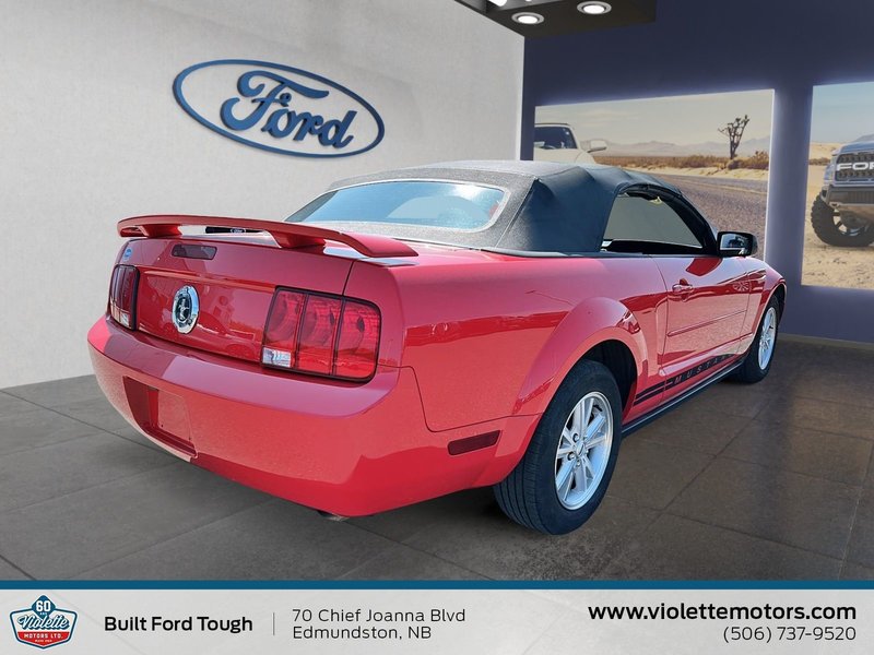 2006 Ford Mustang BASE
