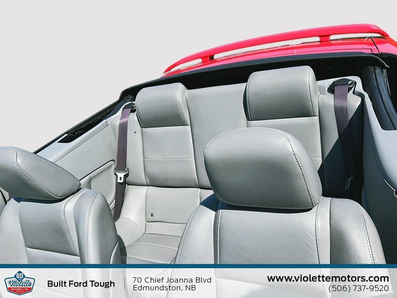 2006 Ford Mustang BASE