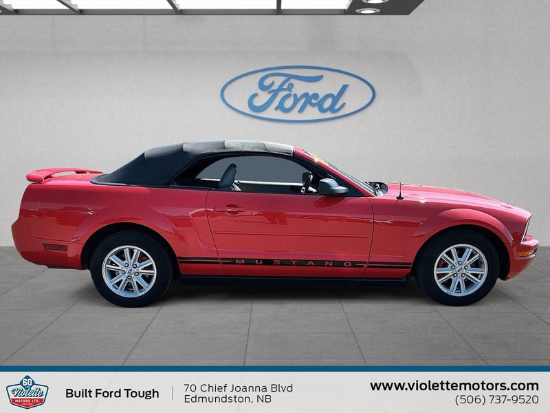 2006 Ford Mustang BASE