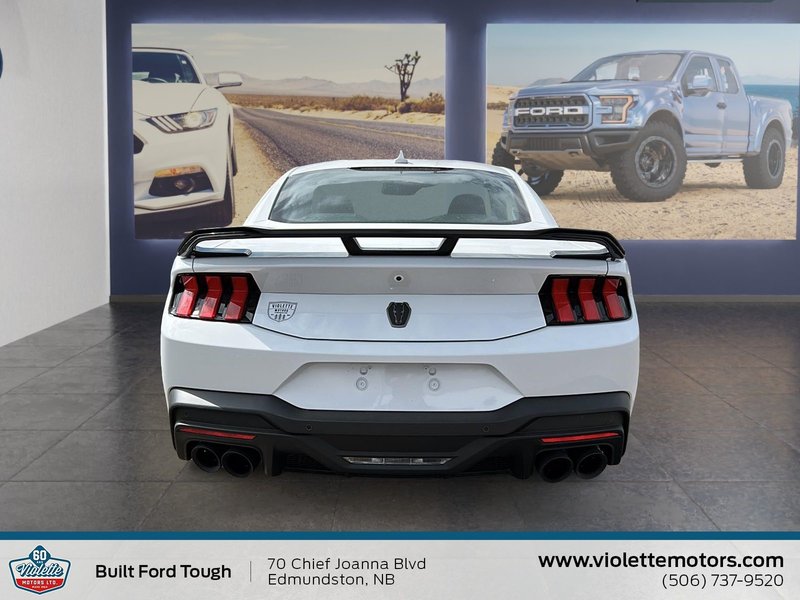 2024 Ford Mustang Dark Horse