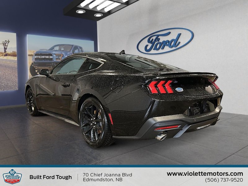 Ford Mustang ECOBOOST 2025