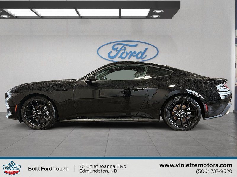 Ford Mustang ECOBOOST 2025