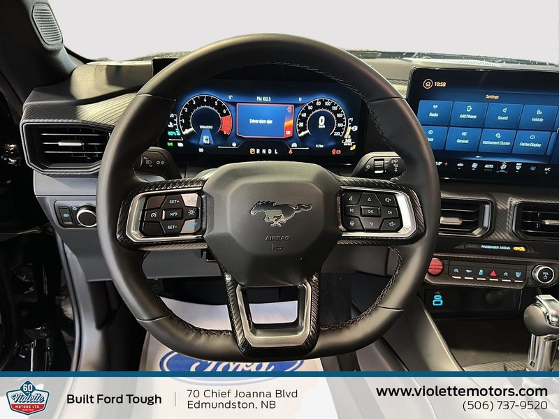 Ford Mustang ECOBOOST 2025