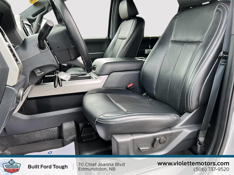 Ford Super Duty F-250 SRW LARIAT 2022