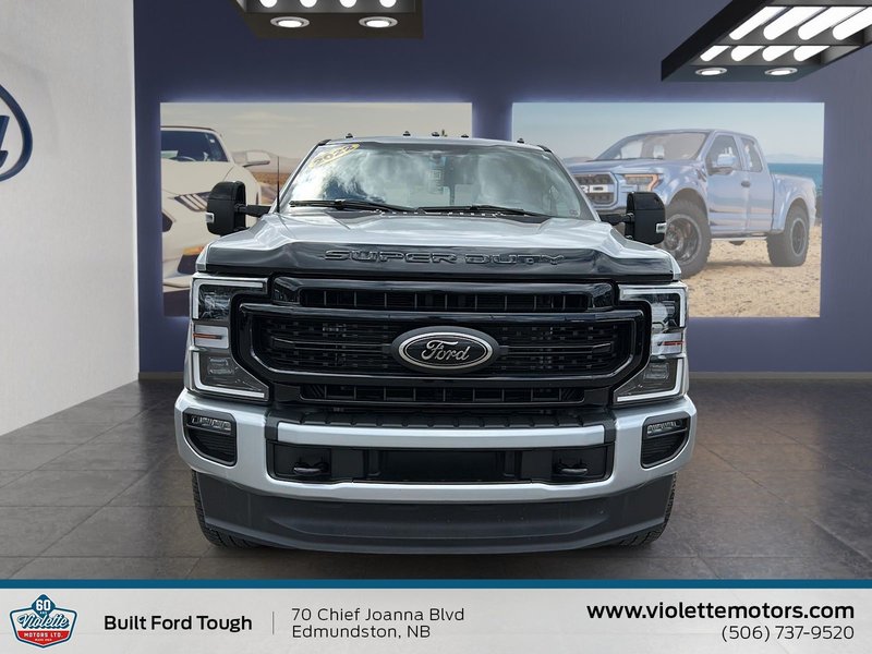Ford Super Duty F-250 SRW LARIAT 2022