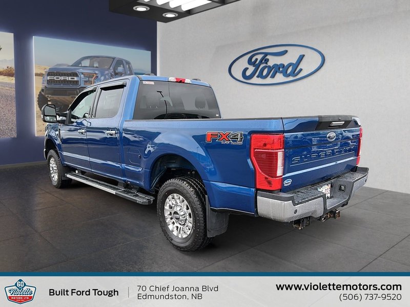 Ford Super Duty F-250 SRW XLT 2022