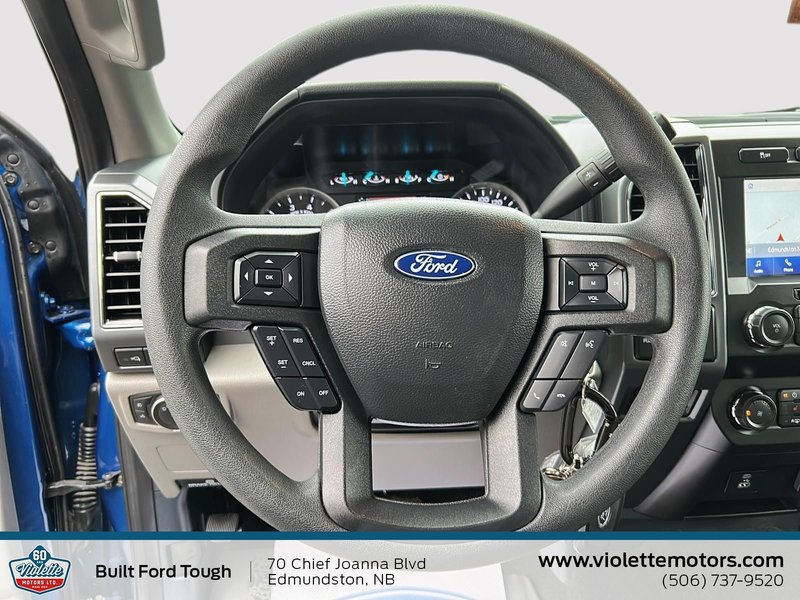 Ford Super Duty F-250 SRW XLT 2022