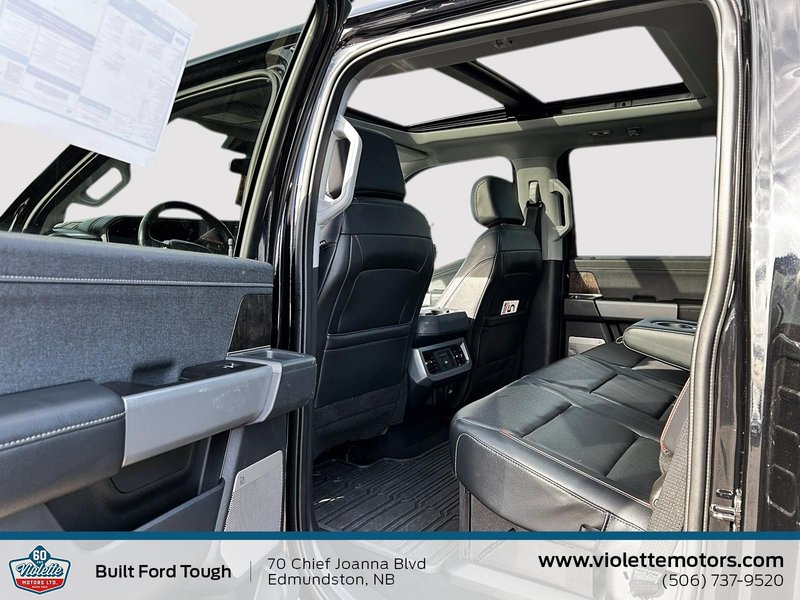 2024 Ford Super Duty F-250 SRW LARIAT