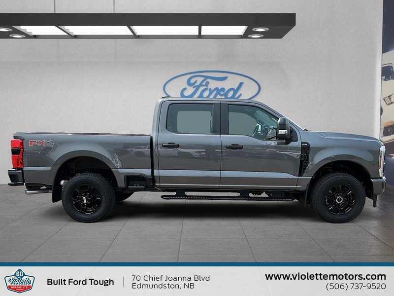 2025 Ford Super Duty F-250 SRW XL