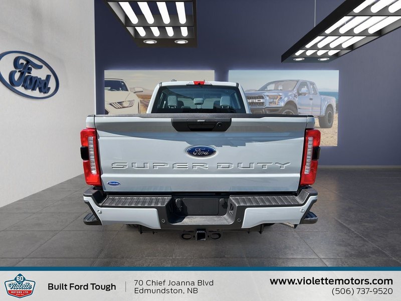 2025 Ford Super Duty F-250 SRW