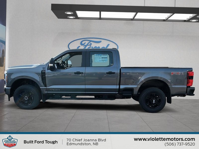 Ford Super Duty F-250 SRW  2025