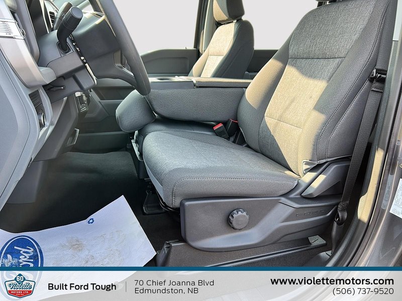 Ford Super Duty F-250 SRW  2025