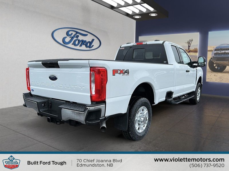 2025 Ford Super Duty F-250 SRW XLT