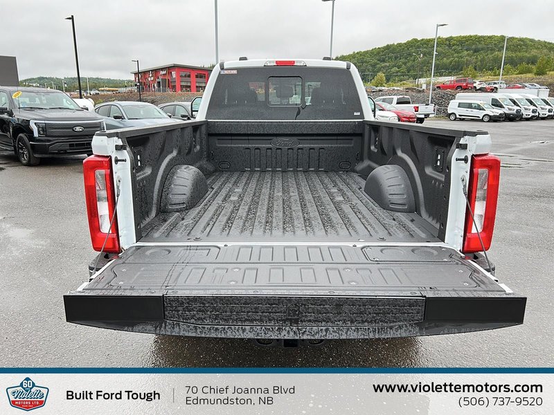 2025 Ford Super Duty F-250 SRW XLT