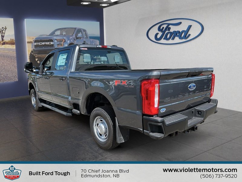 2025 Ford Super Duty F-250 SRW XL