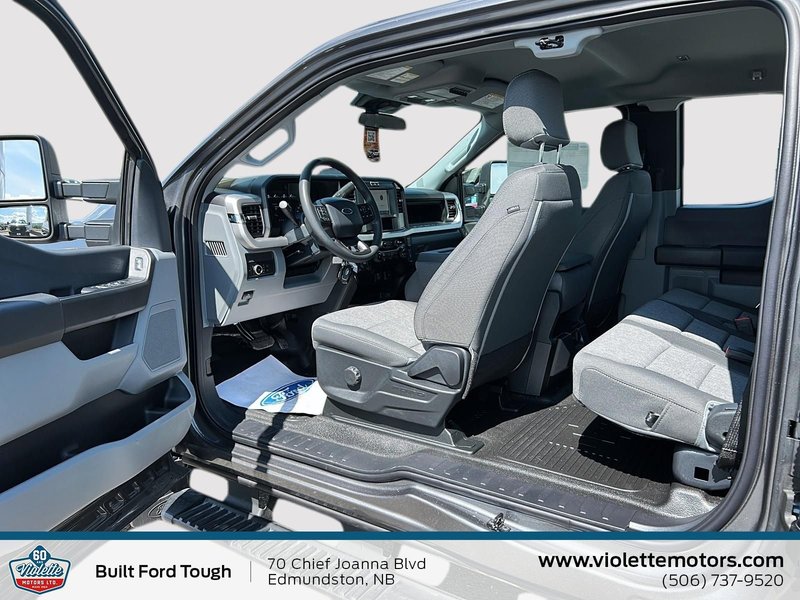 2025 Ford Super Duty F-250 SRW XL