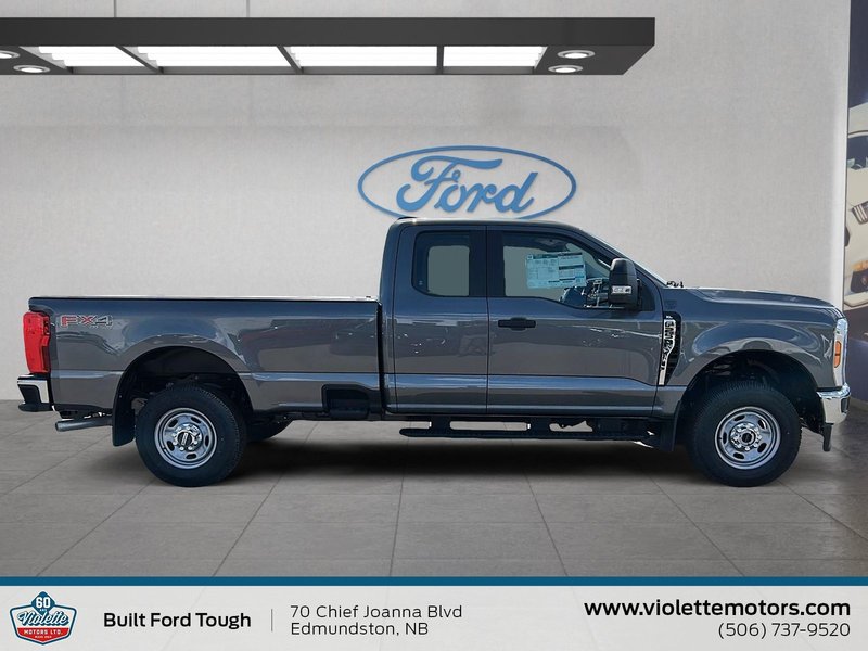 2025 Ford Super Duty F-250 SRW XL