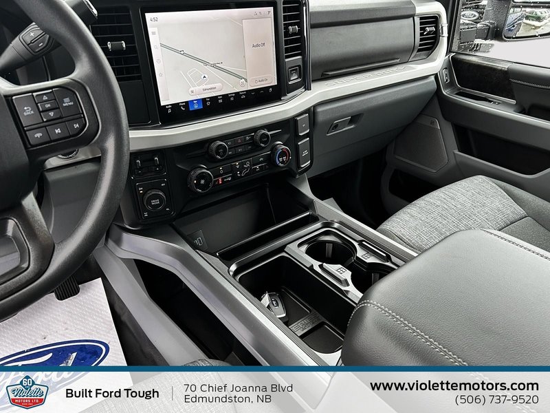 Ford Super Duty F-250 SRW XLT 2026