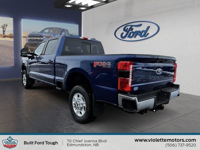Ford Super Duty F-250 SRW XLT 2026