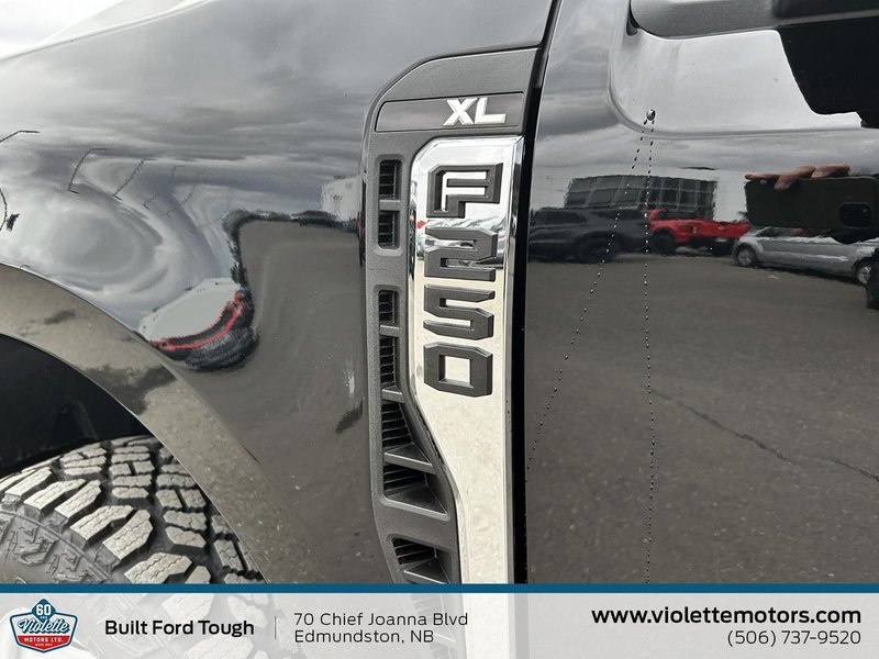 Ford Super Duty F-250 SRW XL 2026