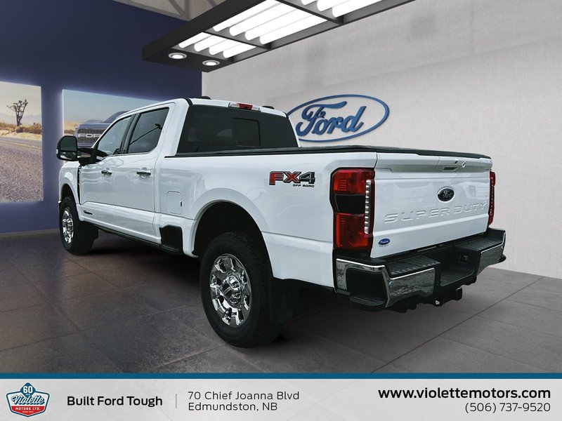 2026 Ford Super Duty F-250 SRW LARIAT