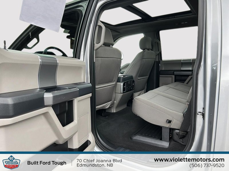 Ford Super Duty F-350 DRW XLT 2022